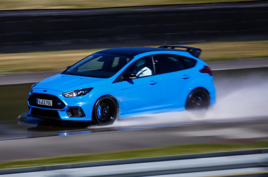 Ford Focus Rs Edition 17 Review Autocar