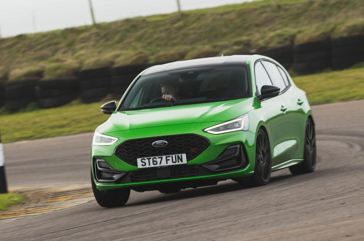 Lap dancers: Ford Focus ST Track Pack vs Toyota GR86 | Autocar