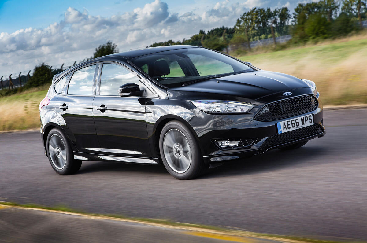  Ford Focus  .  Primera unidad TDCi ST-Line