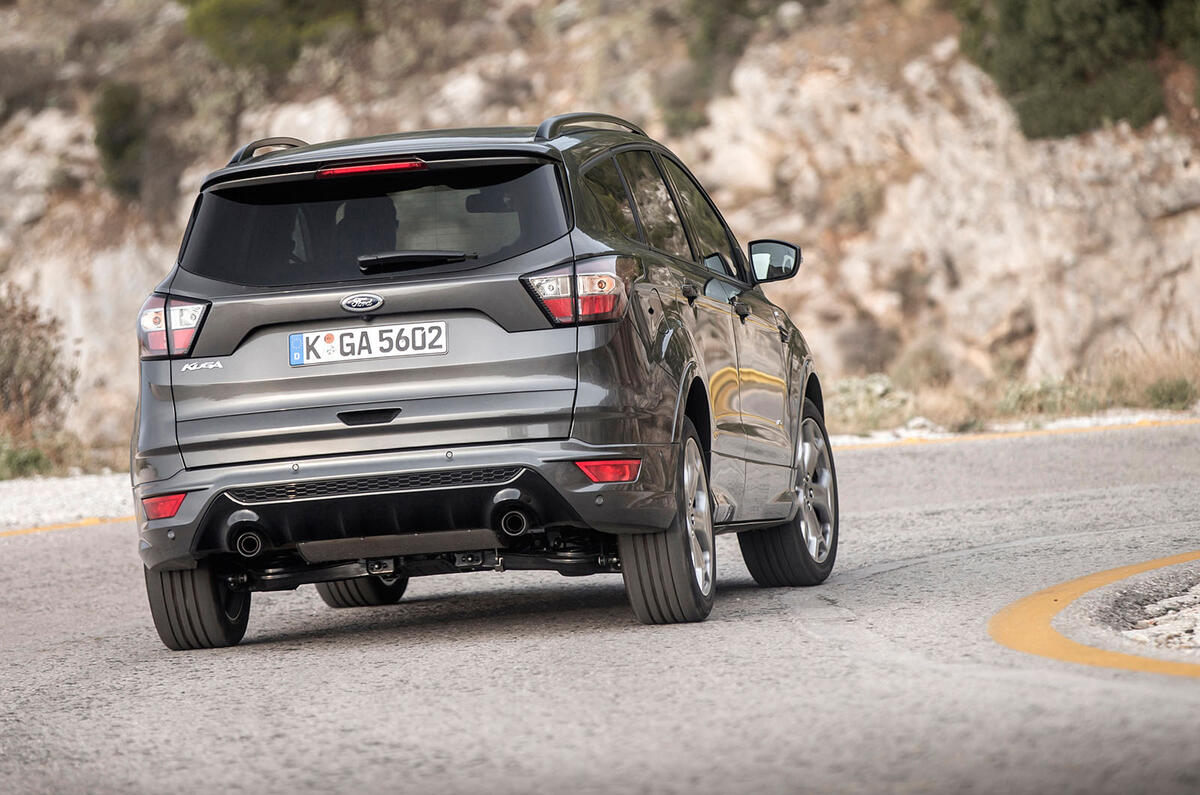 16 Ford Kuga 1 5 Ecoboost 1 St Line Review Review Autocar