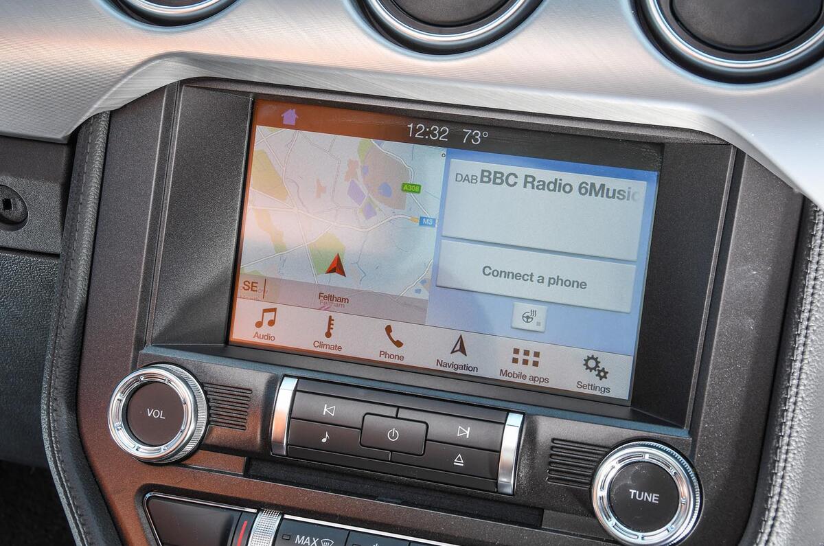Ford Mustang four-cylinder 2018 UK first drive review infotainment