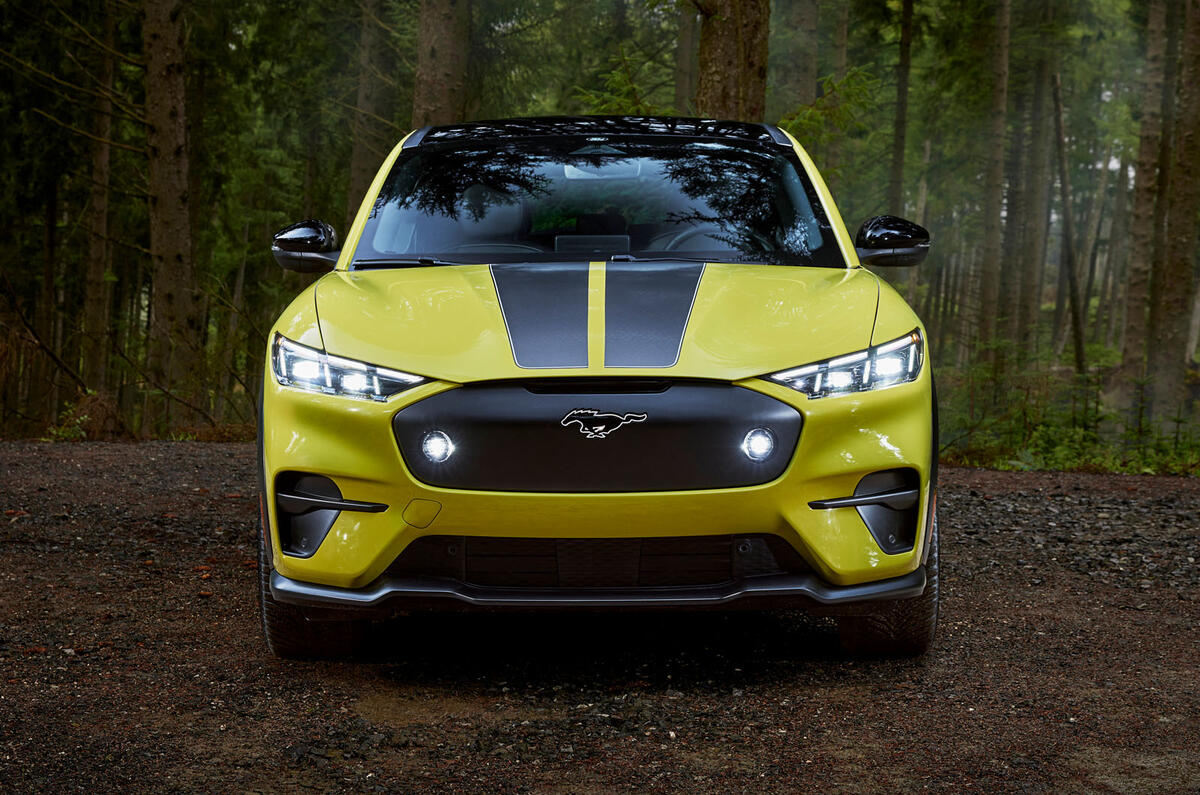 Ford Mustang Mach E Rally 2023 передняя статика