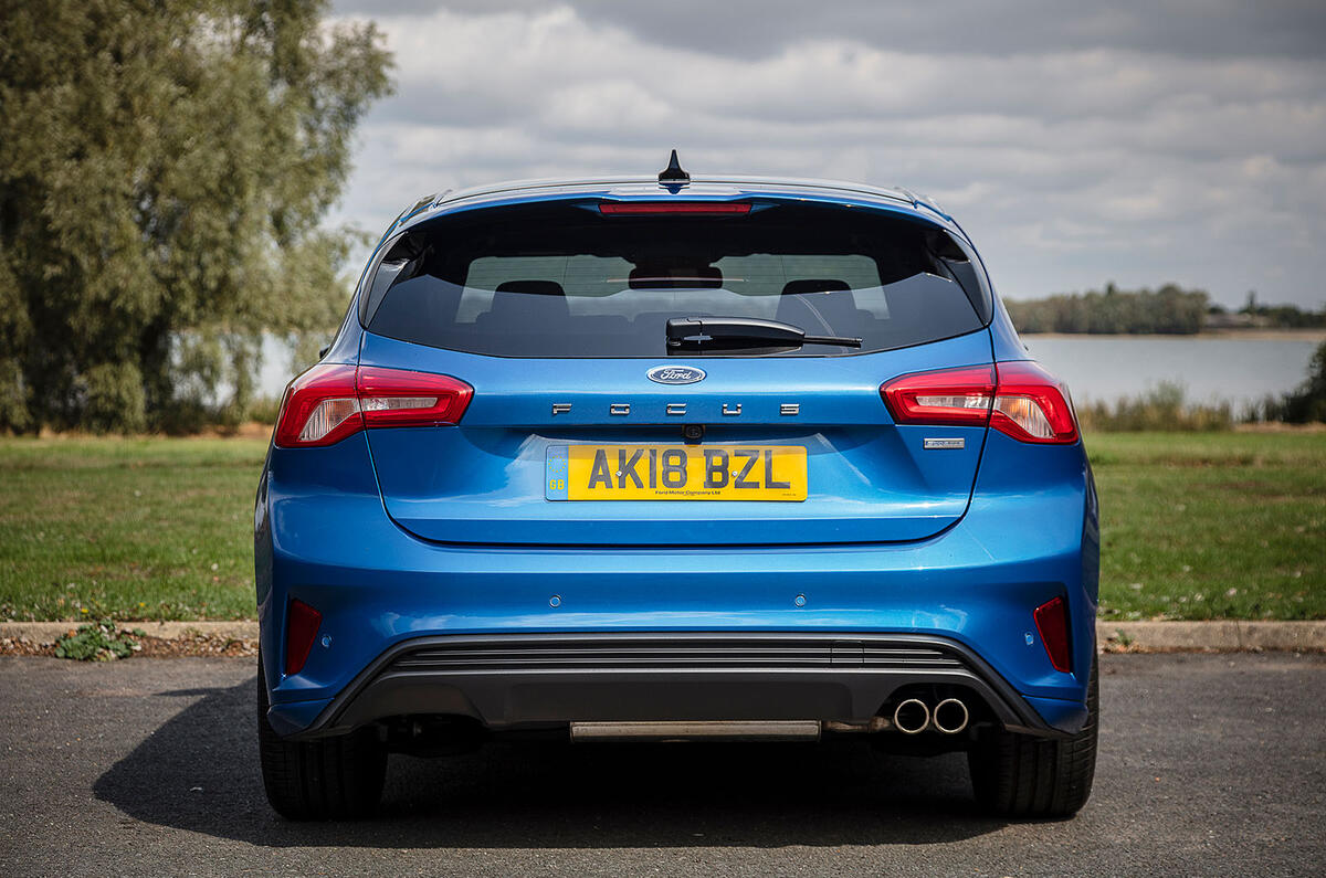 Ford Focus St Line X 1 5 Tdci 2018 Uk Review Autocar