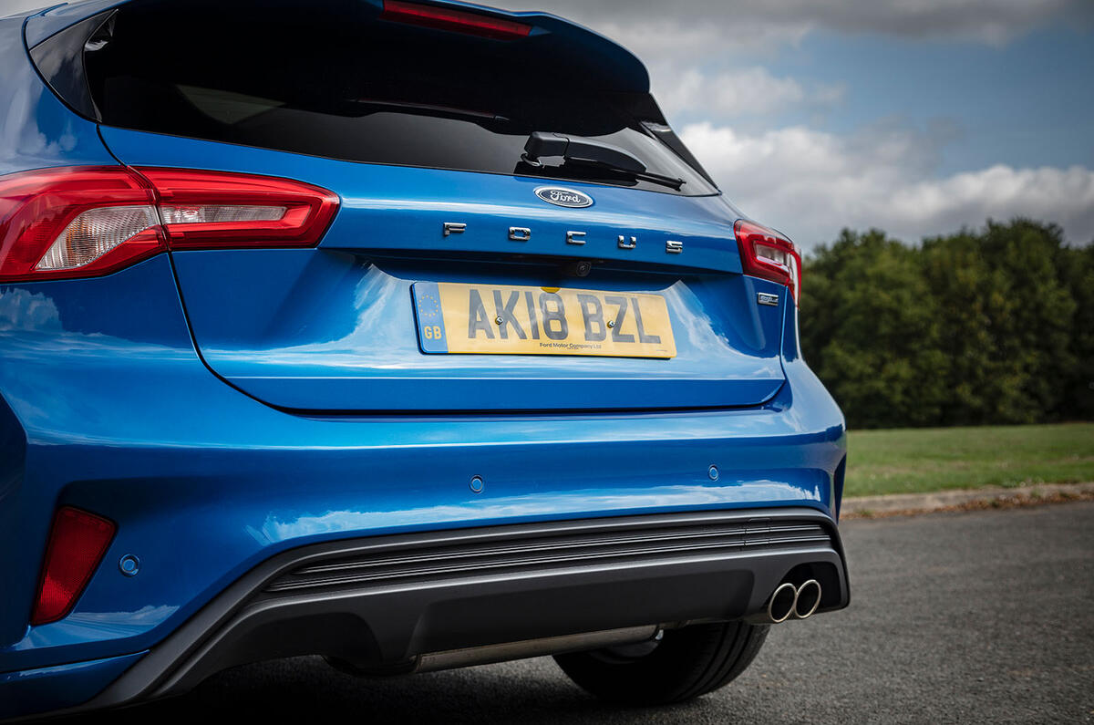 Ford Focus rear-end