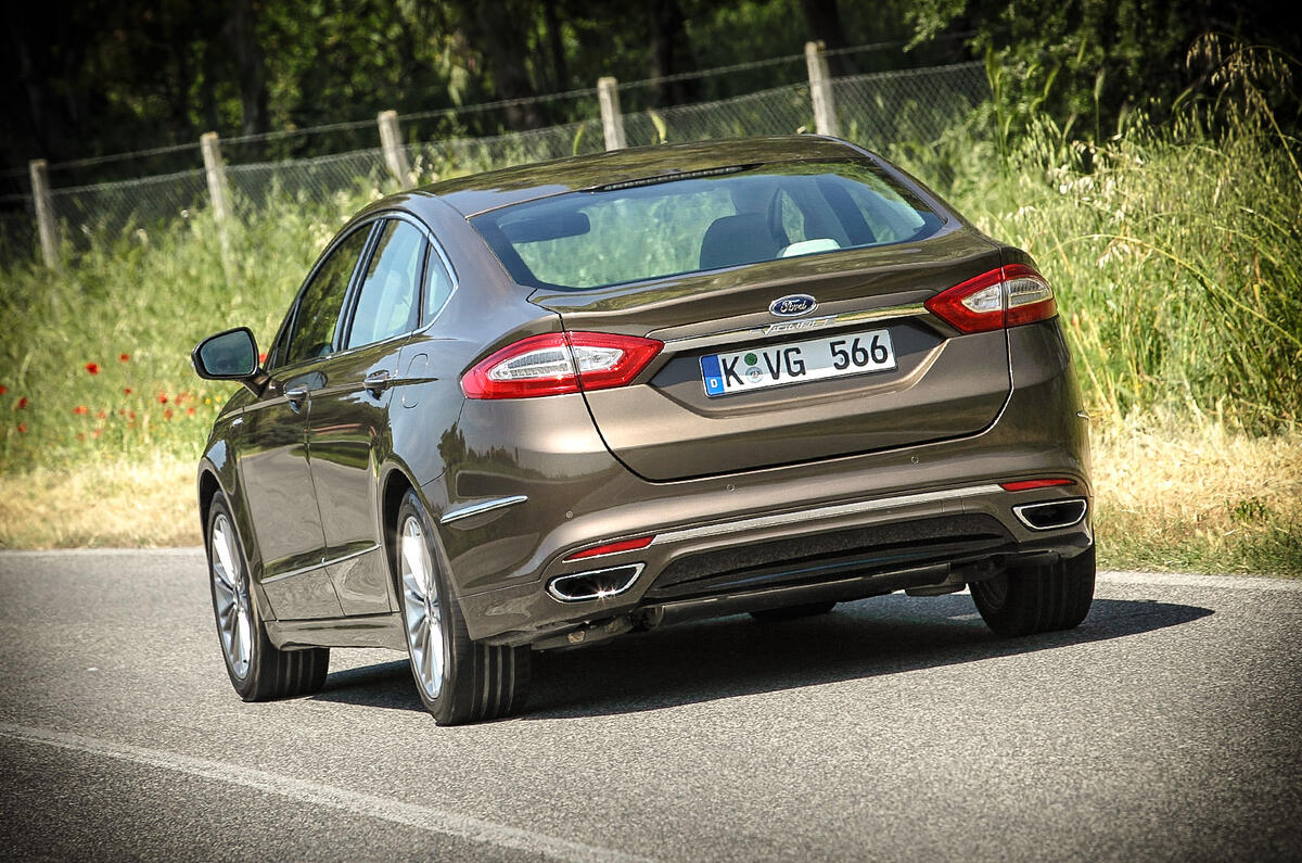 Ford Mondeo St 2017 >> 2015 Ford Mondeo Vignale 2.0 TDCi 180 AWD review review ... Ford Mondeo St 2017 >> 2015 Ford Mondeo Vignale 2.0 TDCi 180 AWD review review ...