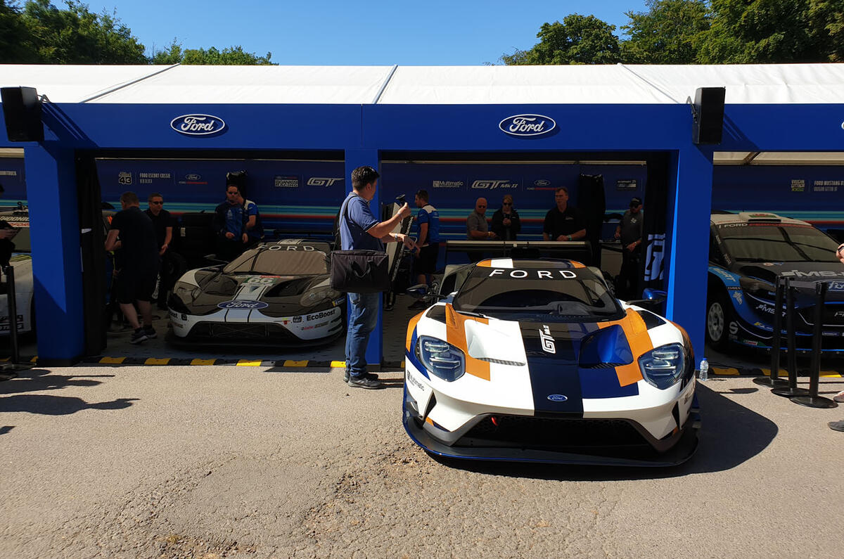 Track Only Ford Gt Supercar Receives 700bhp And Handling