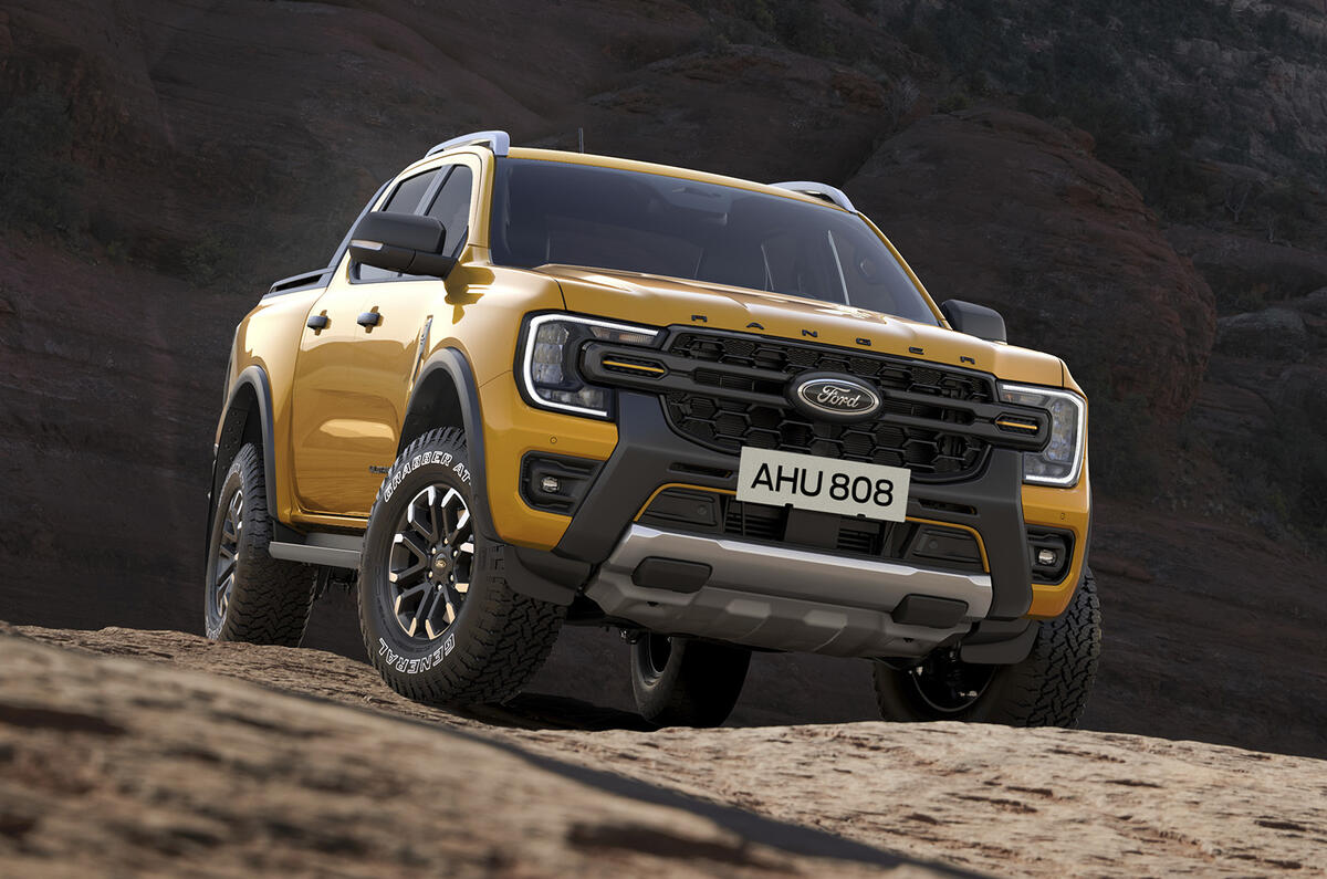 Ford Ranger WT X climbing