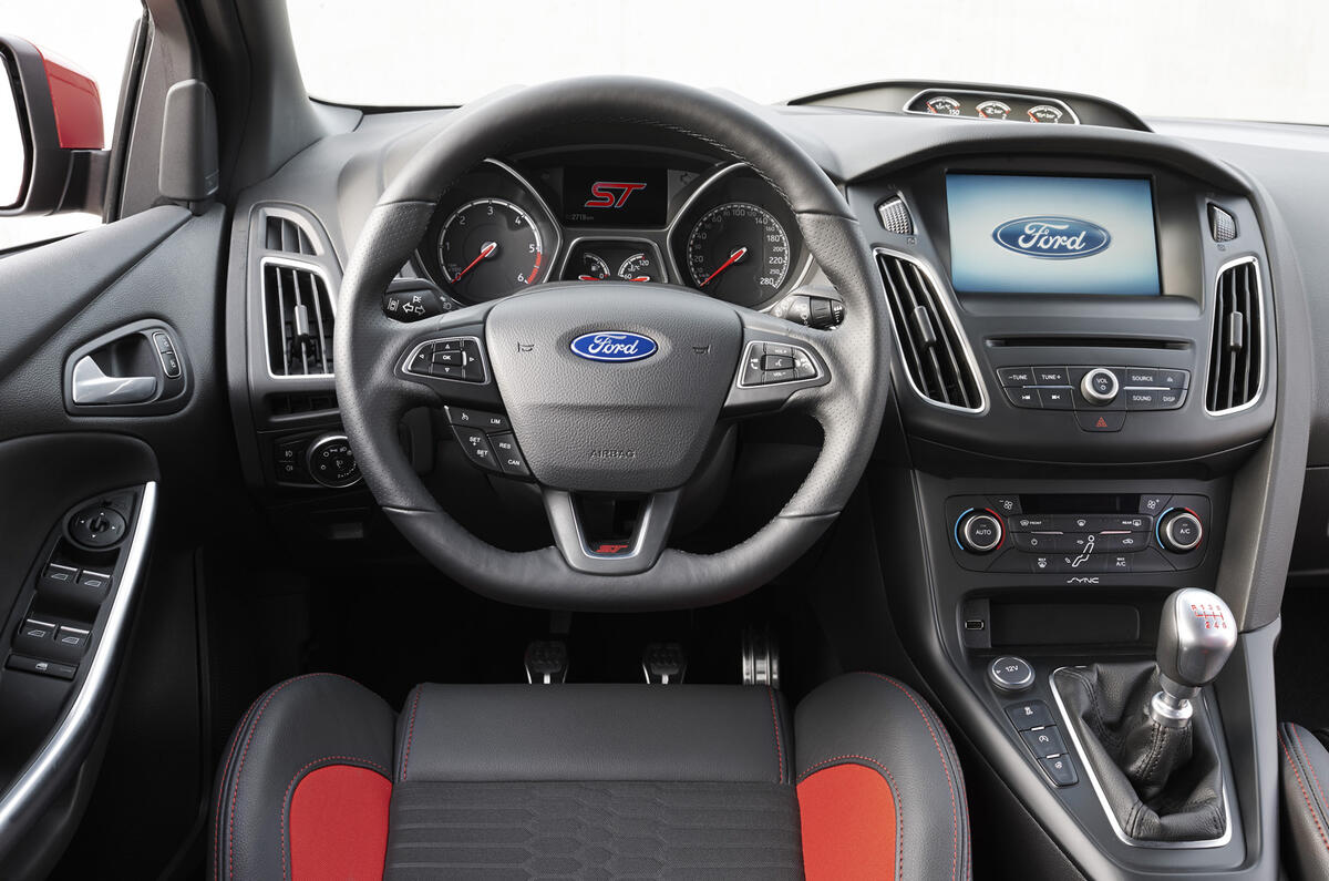 2015 Ford Focus 2.0 TDCi 185 ST review review | Autocar