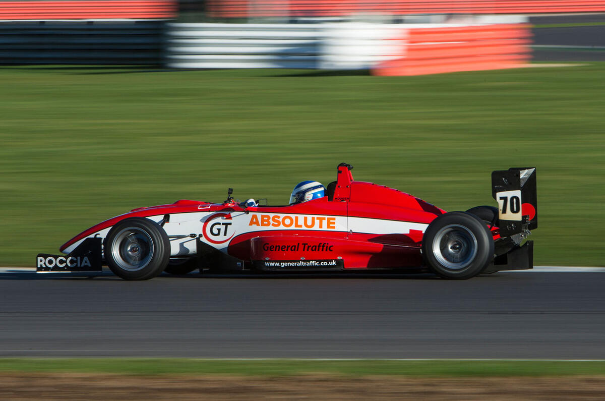 formula 3 driving experience