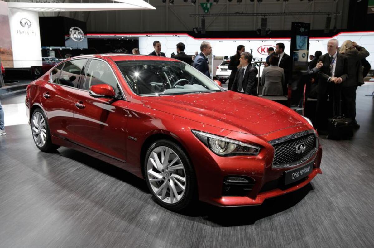 Infiniti launches 'revolutionary' variable compression petrol engine