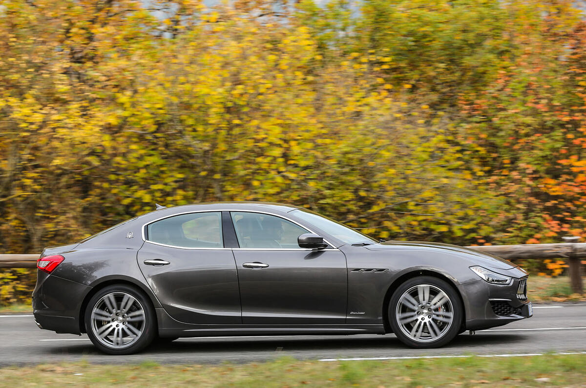 Maserati Ghibli S Granlusso 2017 Review Autocar
