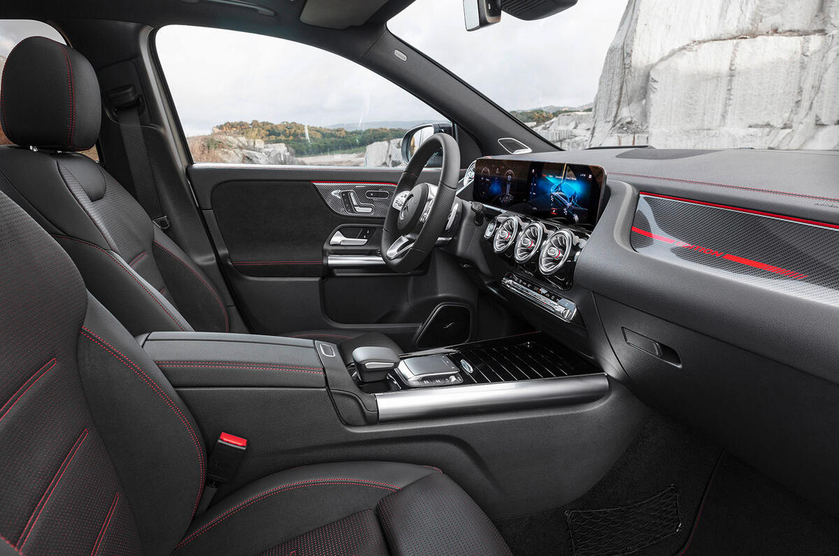 New Mercedes Gla Receives More Tech Space And Comfort