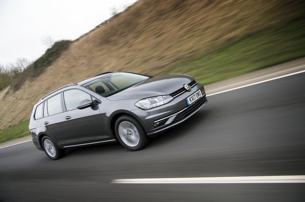 Volkswagen Golf Estate 1 5 Evo 2018 Uk Review Autocar