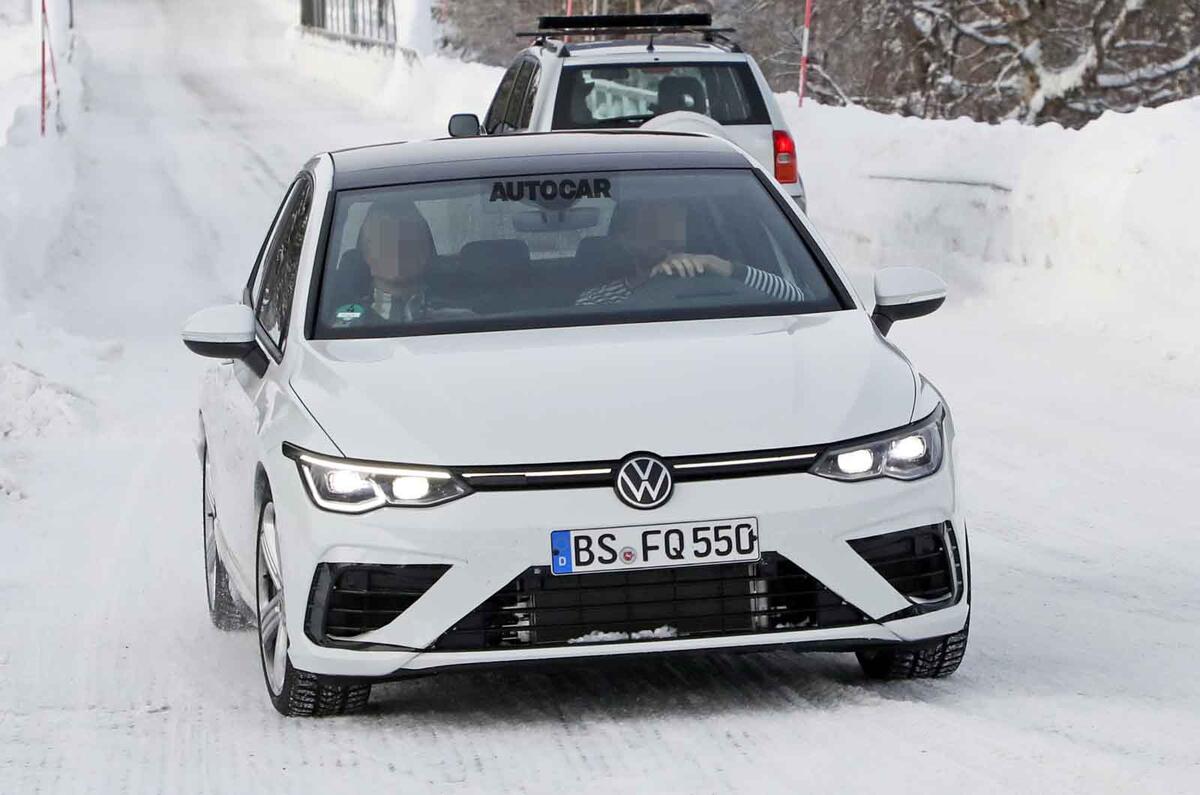 2020 Volkswagen Golf R prototype - front
