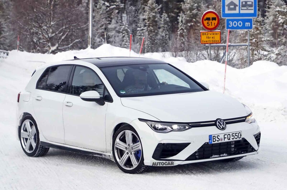 2020 Volkswagen Golf R prototype - front