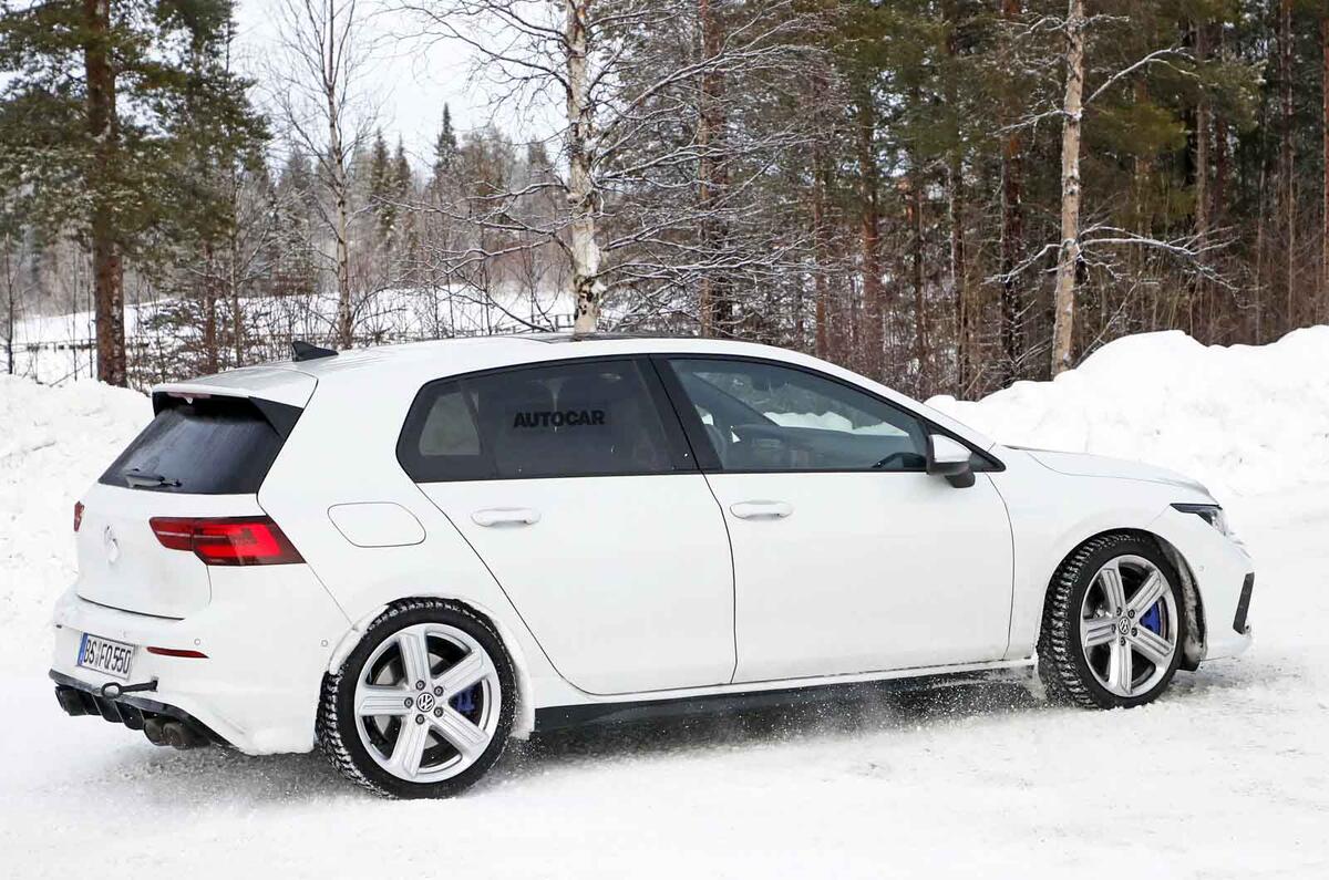 2020 Volkswagen Golf R prototype - side