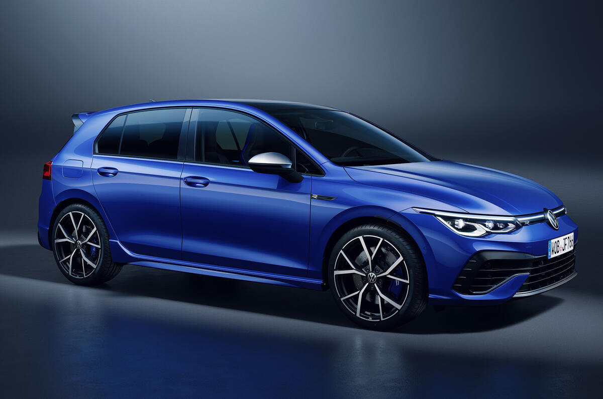 golf_r_studio_front.jpg?itok=hr7khIdU