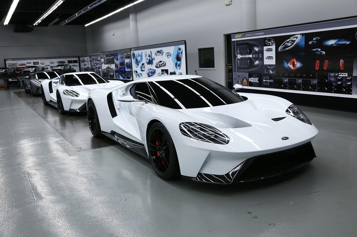 Ford GT drive modes