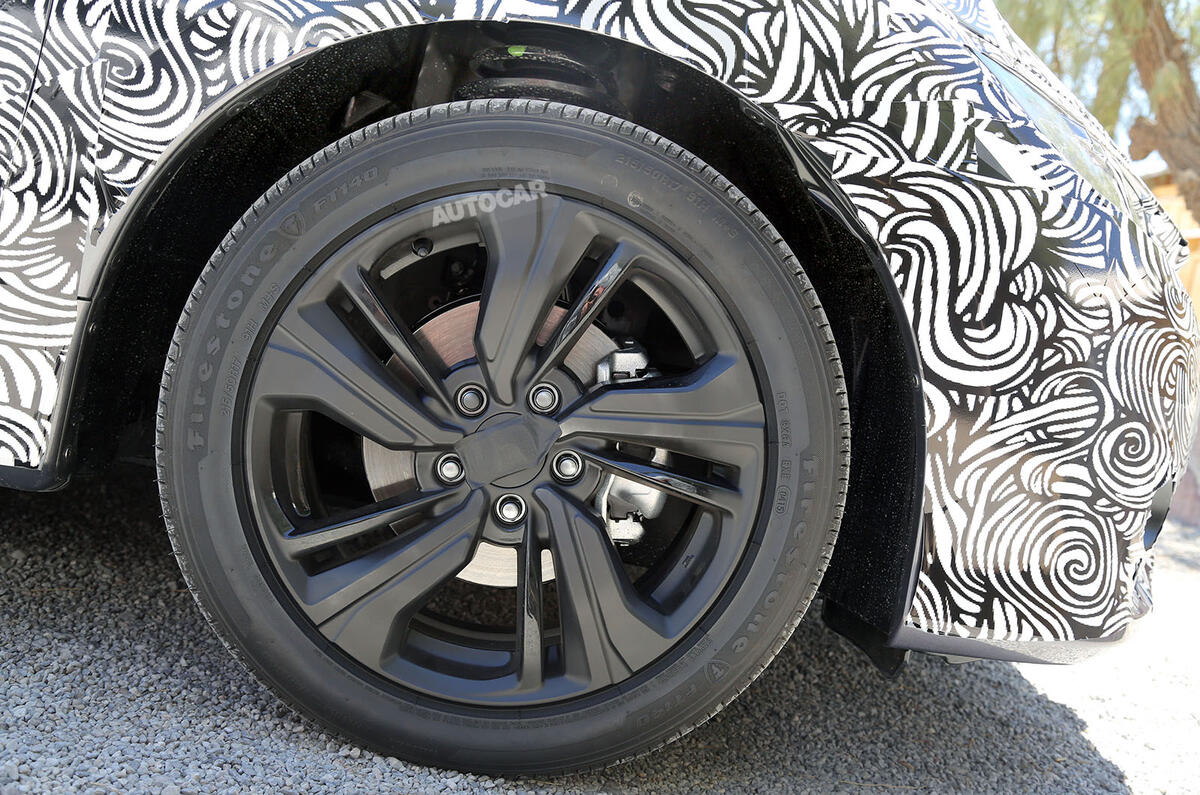 2017 Honda Civic spy picture