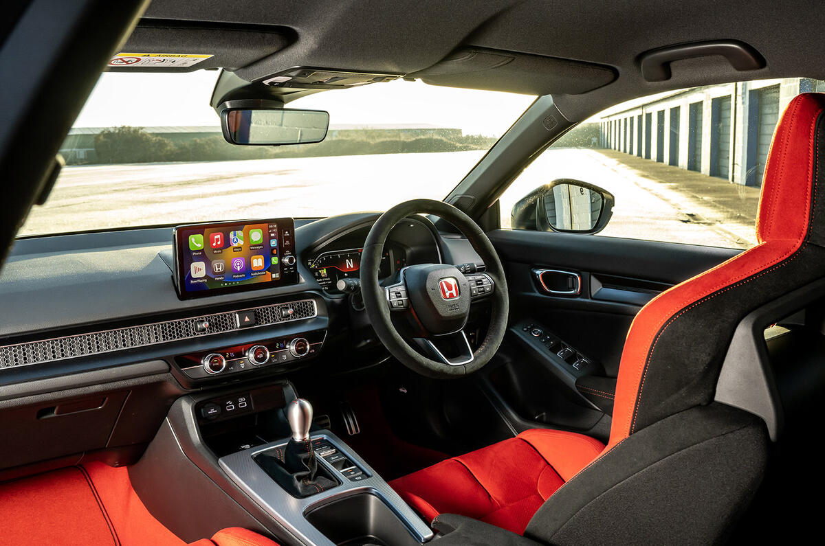 Intérieur de la Honda Civic Type R 2023