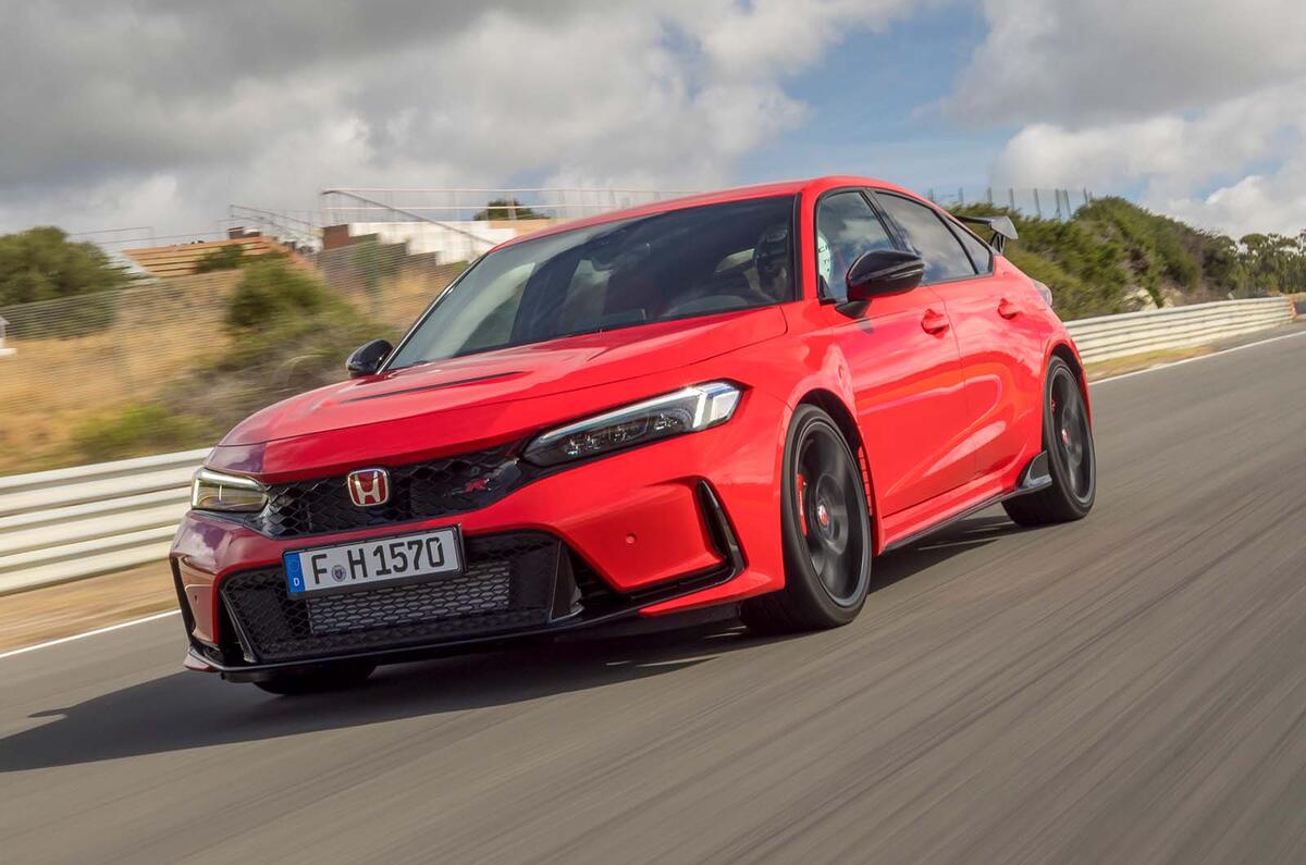 honda civic type r front three quarter