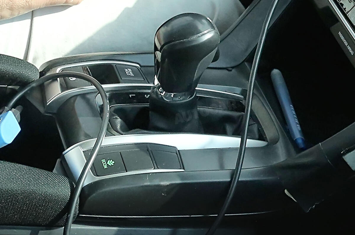 2017 Honda Civic spy picture