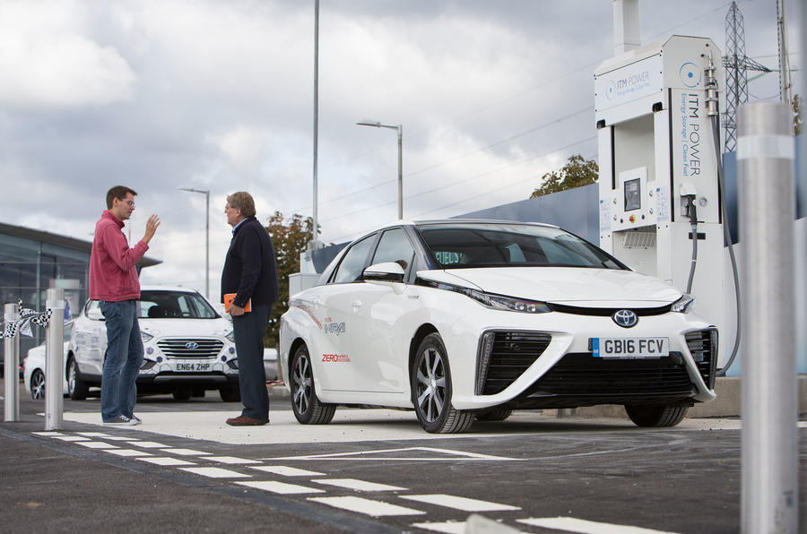 How far have hydrogen-powered cars come?How far have hydrogen-powered cars come?