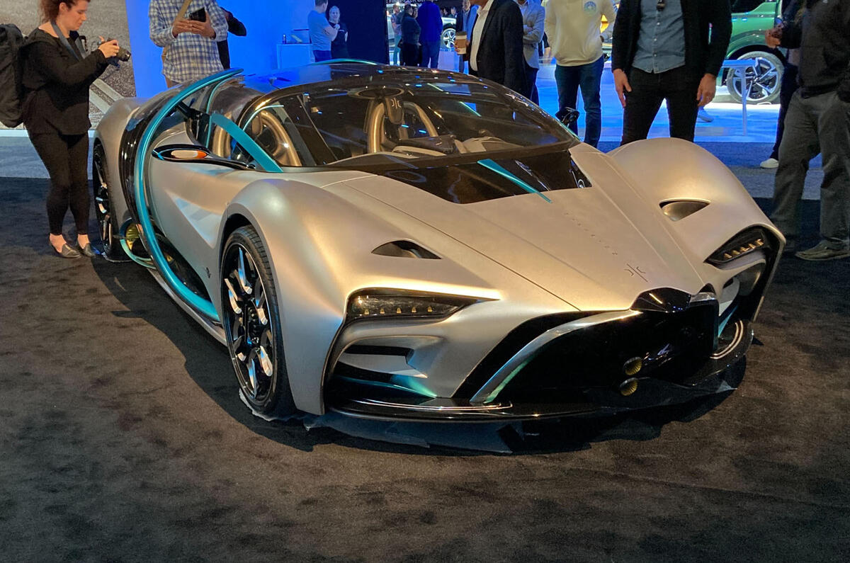 Hydrogen deals powered cars