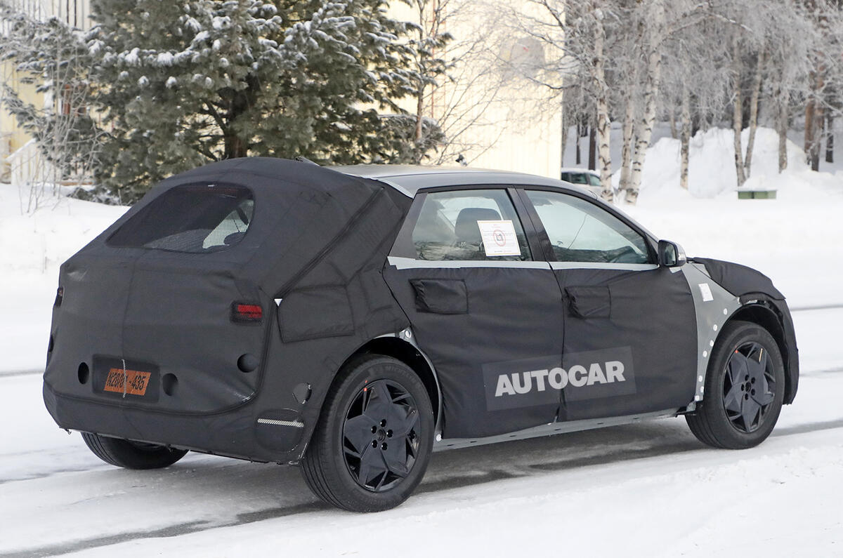 Hyundai 45 rear side