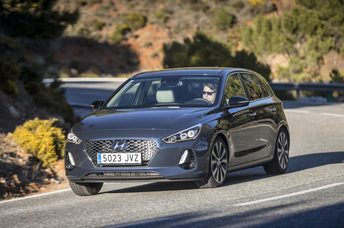 2017 Hyundai I30 1 4 T Gdi Premium Review Autocar