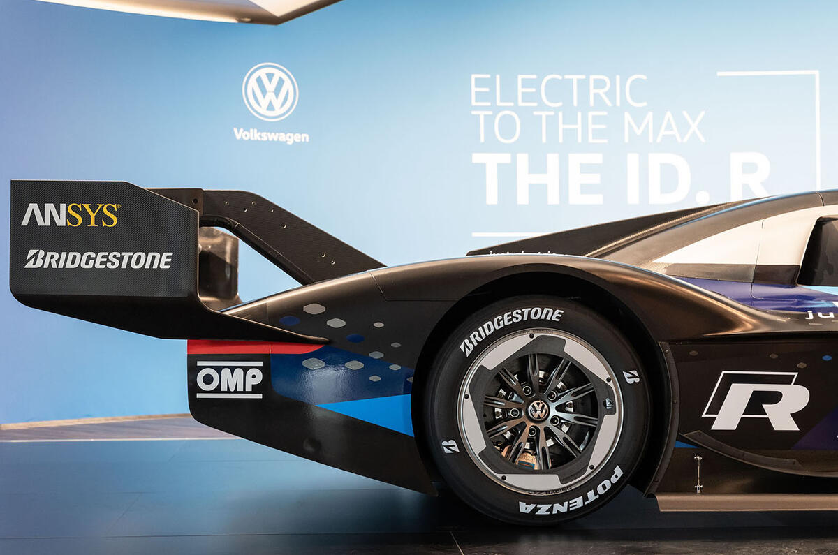 Volkswagen ID R Nurburgring attempt premiere - rear wing