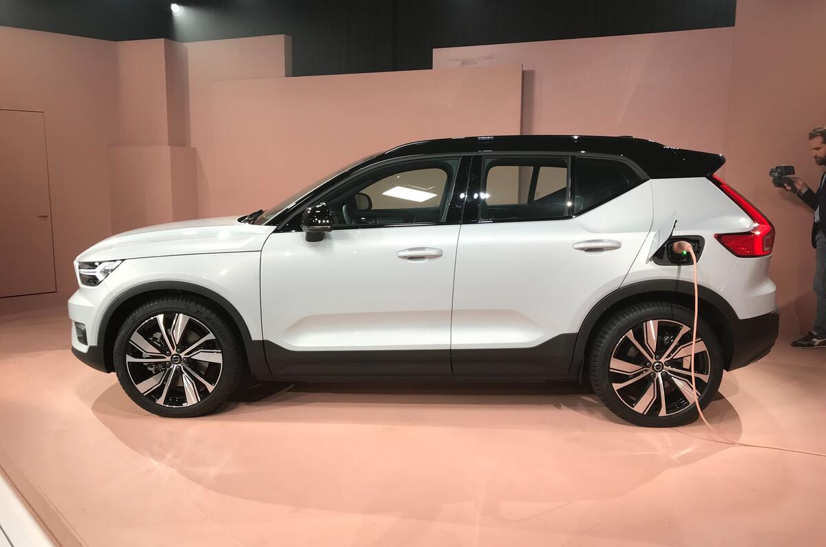 Volvo Reveals Xc40 Recharge As First Full Electric Model
