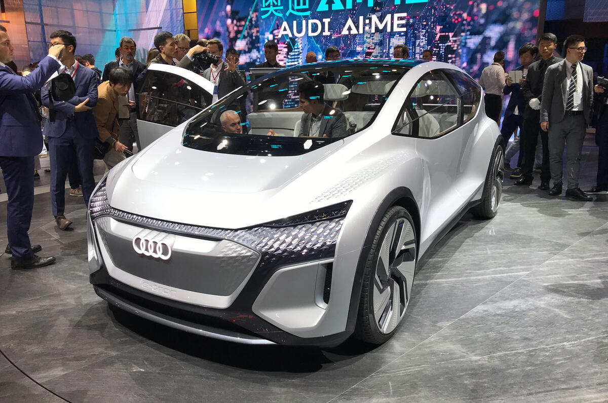 Audi AI:ME show picture - front