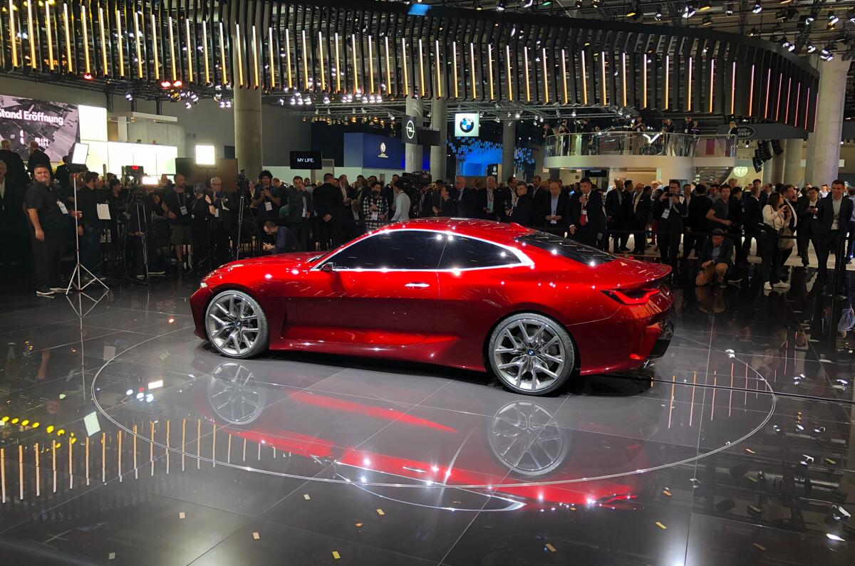 Bmw Previews Next Gen 4 Series And I4 With Bold Concept