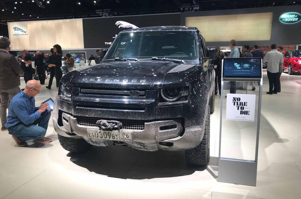 New Land Rover Defender Bond Film Car Shown In La Autocar