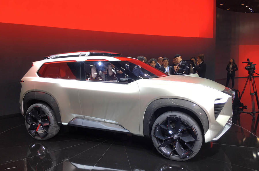 Nissan Xmotion concept unveiled