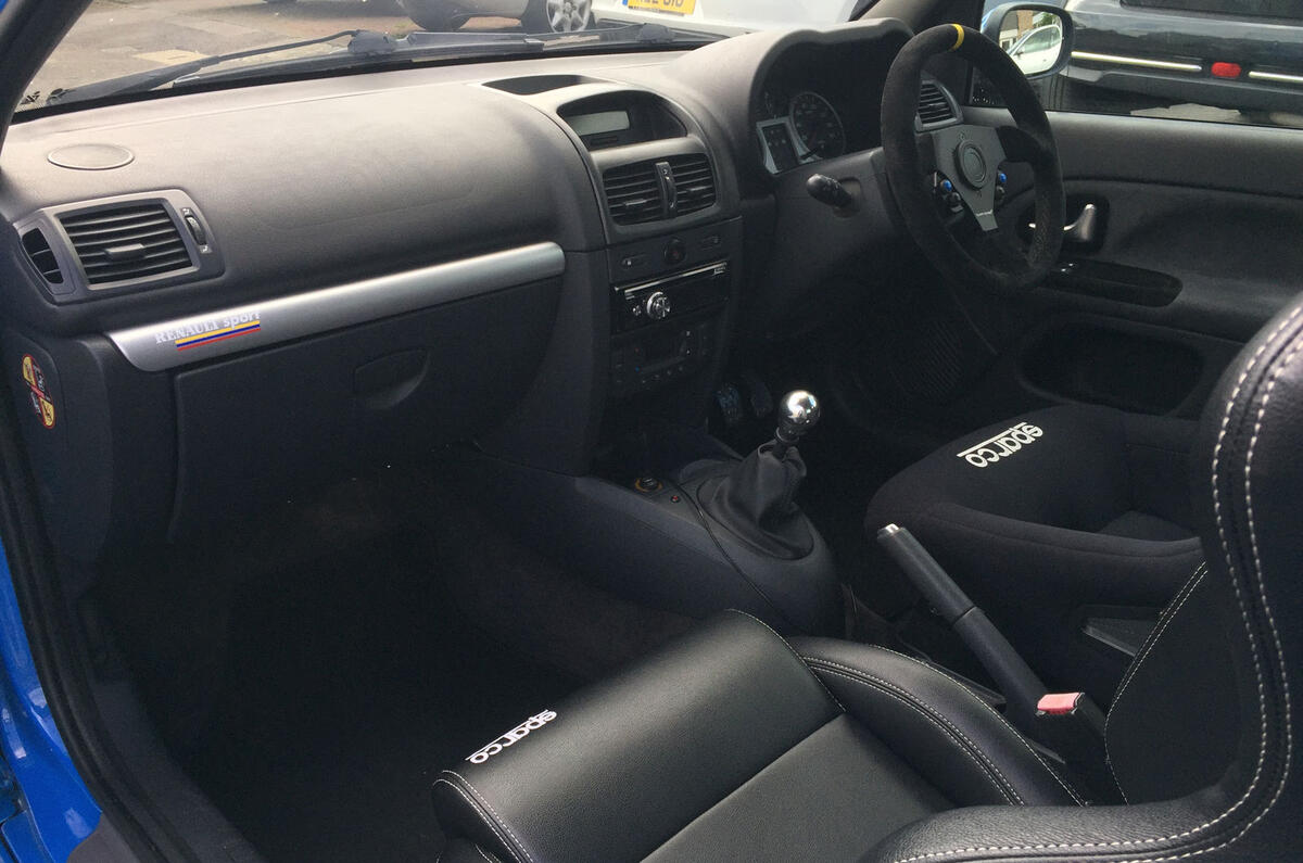 renault clio 2 isofix