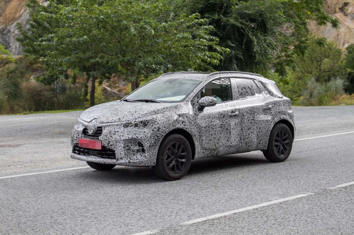 Next Gen Renault Captur Caught Testing Before 2019 Release