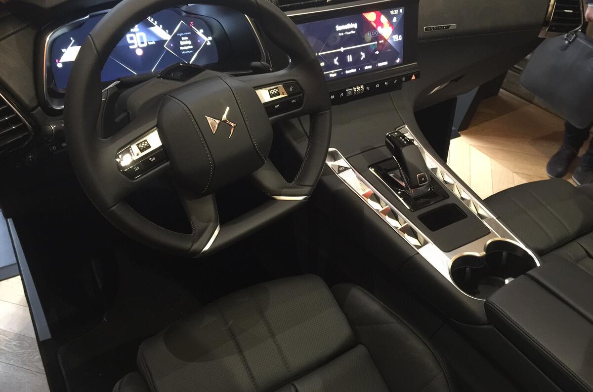 Ds 7 Crossback Specifications Prices Carwow