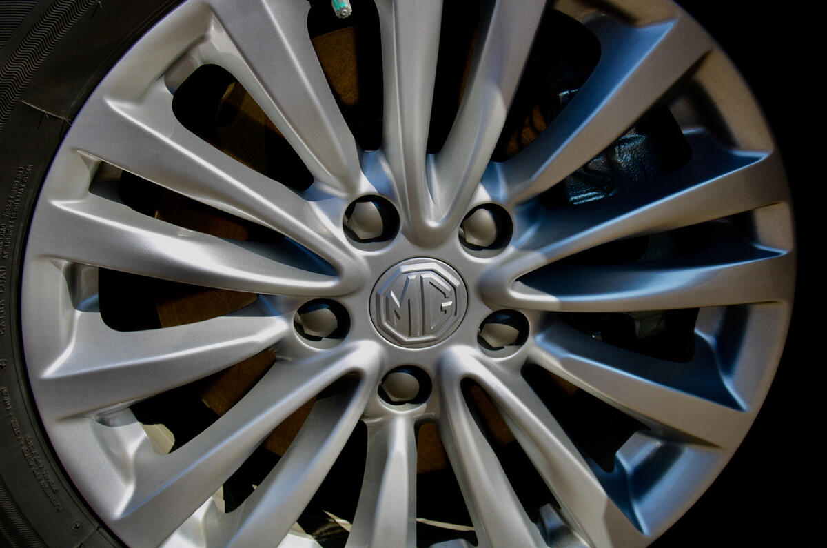 2020 MG 5 press shots