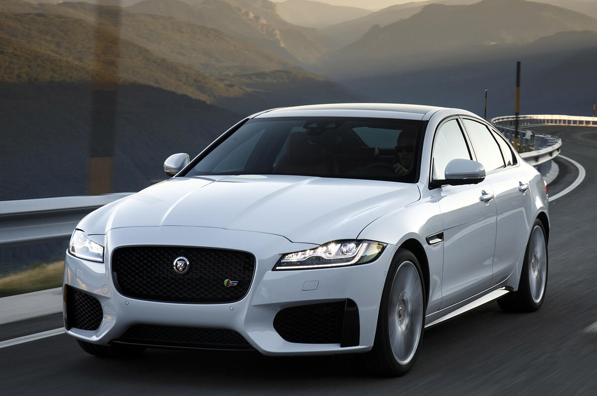 Jaguar XF 2.0 300bhp