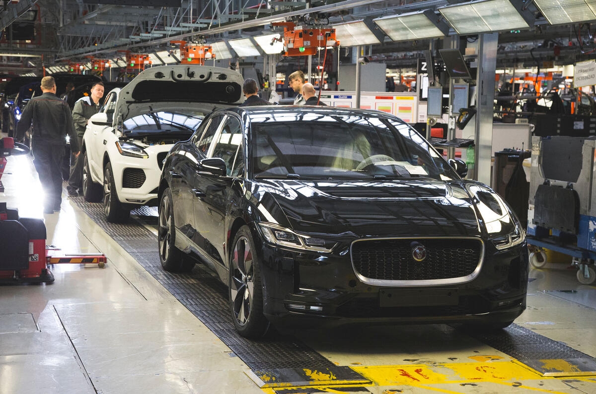 Jaguar E Pace I Pace gamybos Magna