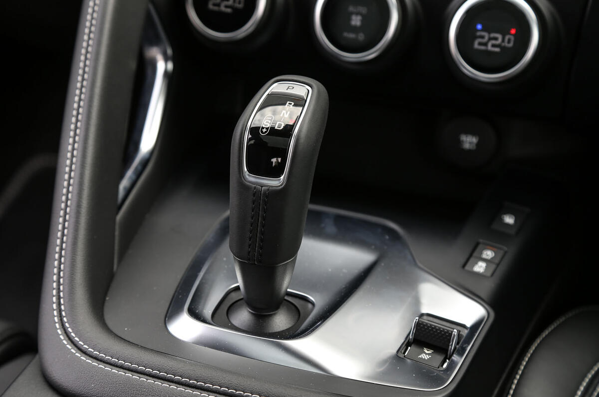 Jaguar E-Pace P300 automatic gearbox