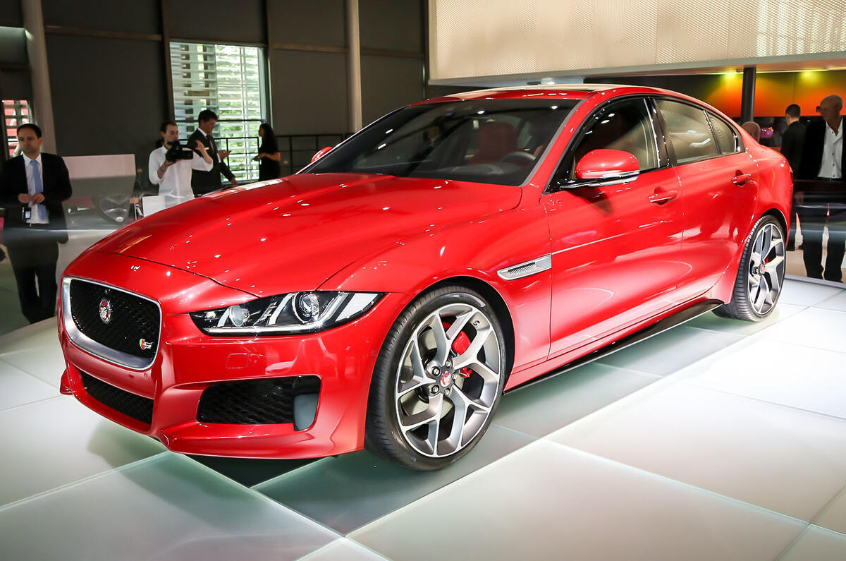 Jaguar xe 2015
