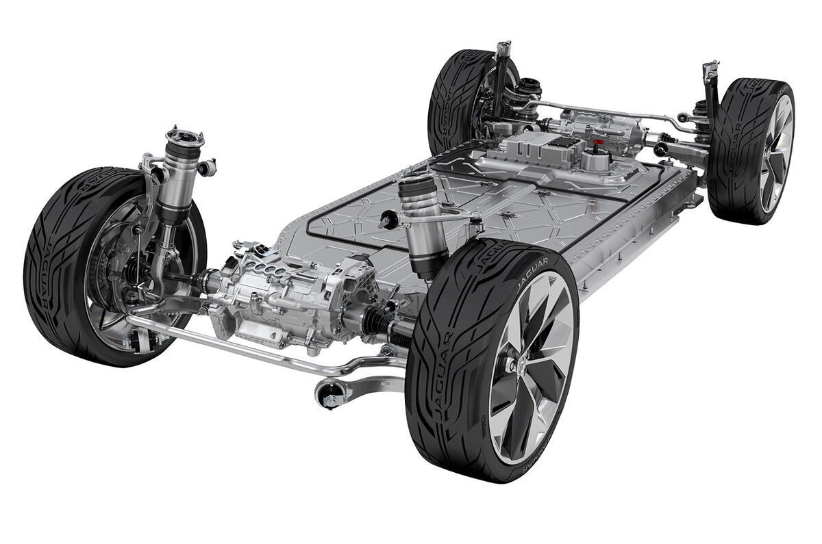 New Jaguar I-Pace’s battery electric vehicle technology at ... jaguar engine diagram cutaway 