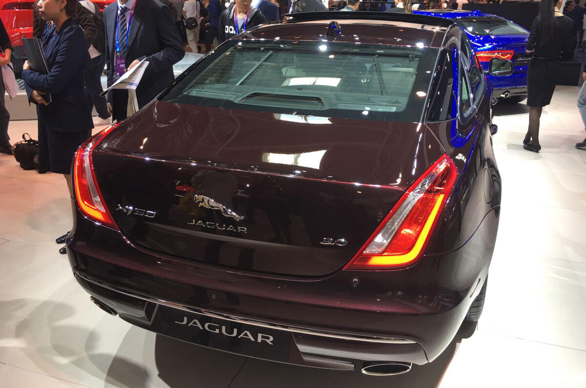 jaguarxj50.jpg?itok=bQByIwms