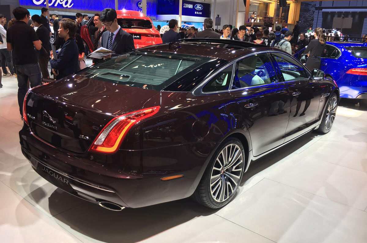 jaguarxj502.jpg?itok=pIlQ4JO6
