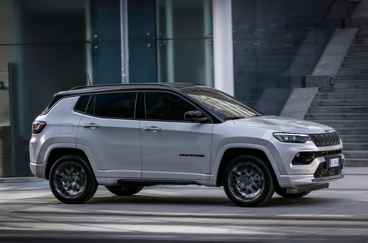 2021 Jeep Compass refreshed with new look and updated interior | Autocar