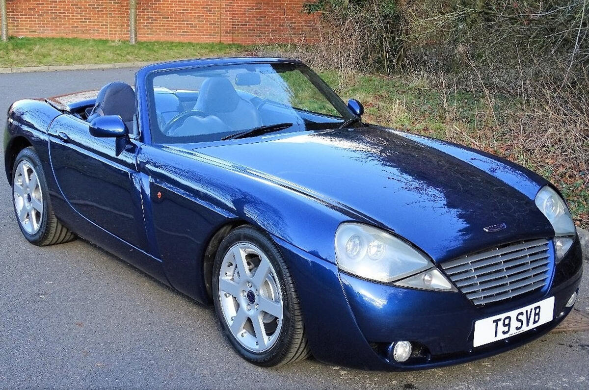 Jensen GT