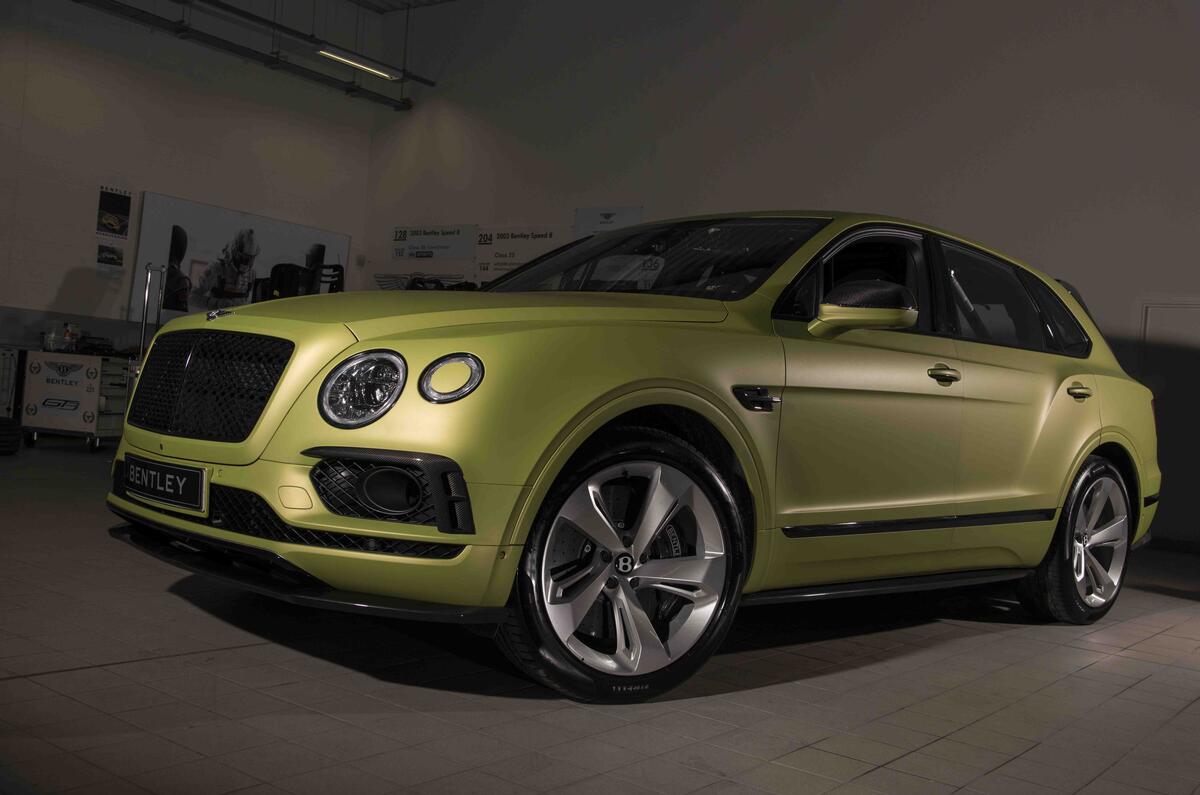 Bentley Bentayga pikes peak